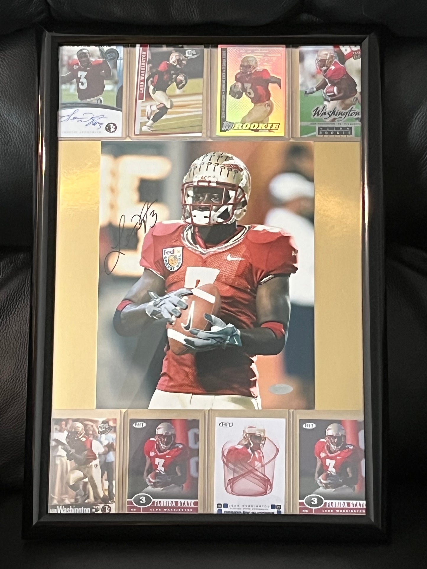 Autographed Leon Washington FSU Framed Sports Portrait with Trading Cards
